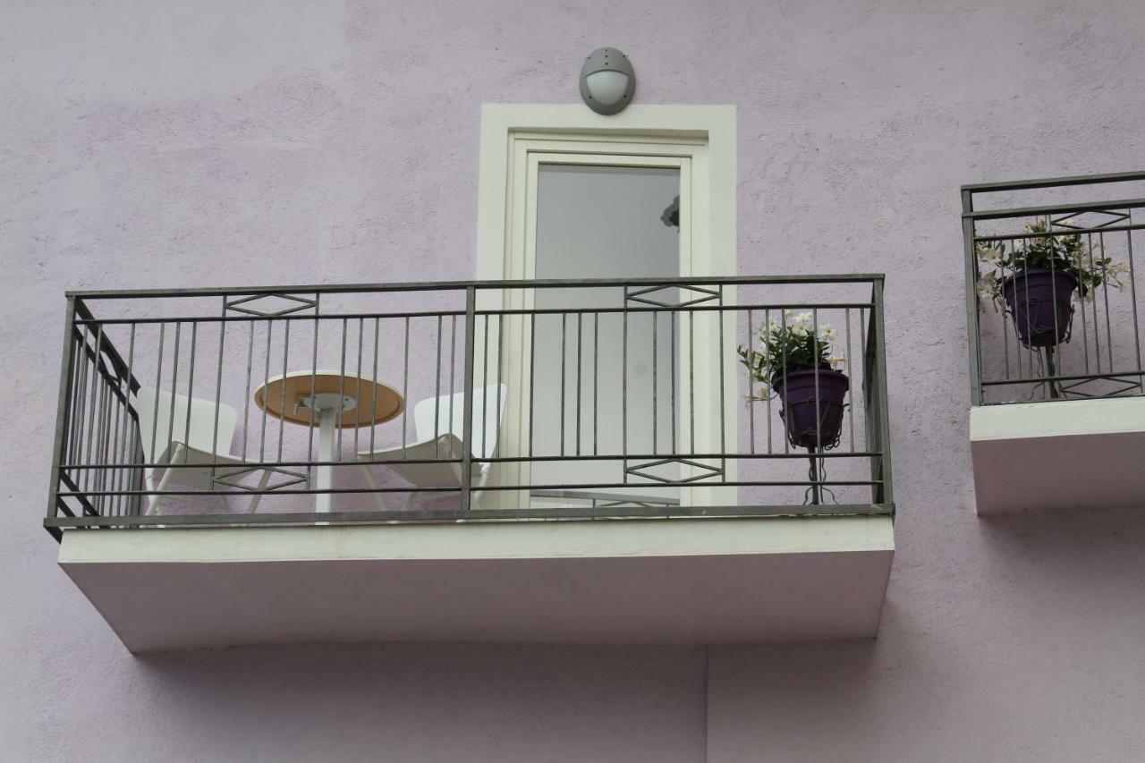 Casa Delle Corti Apartment Colico Exterior photo